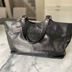 Tory Burch Black Leather Handbag